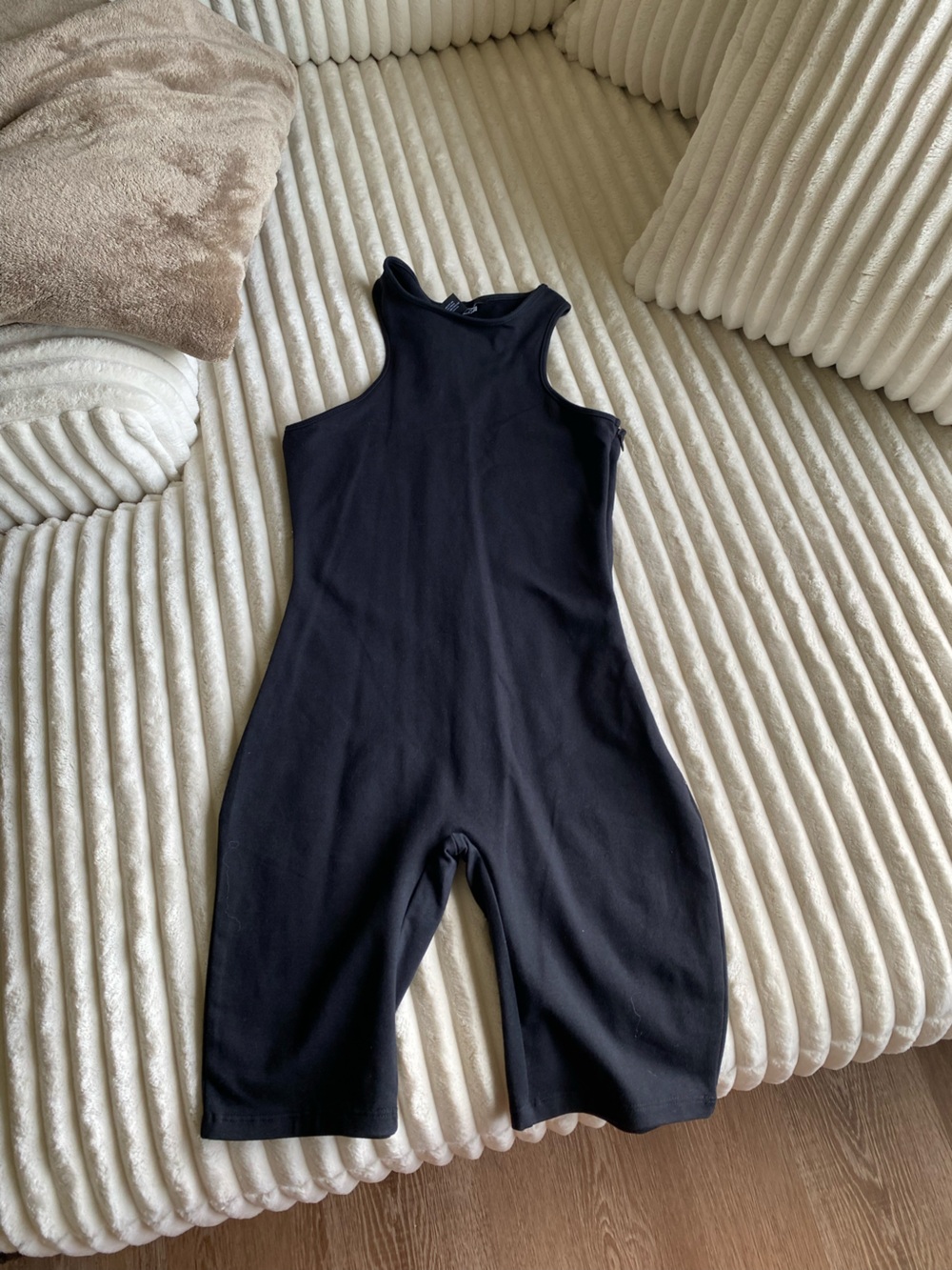 Forever 21 Black Sleeveless Kids One-Piece Romper